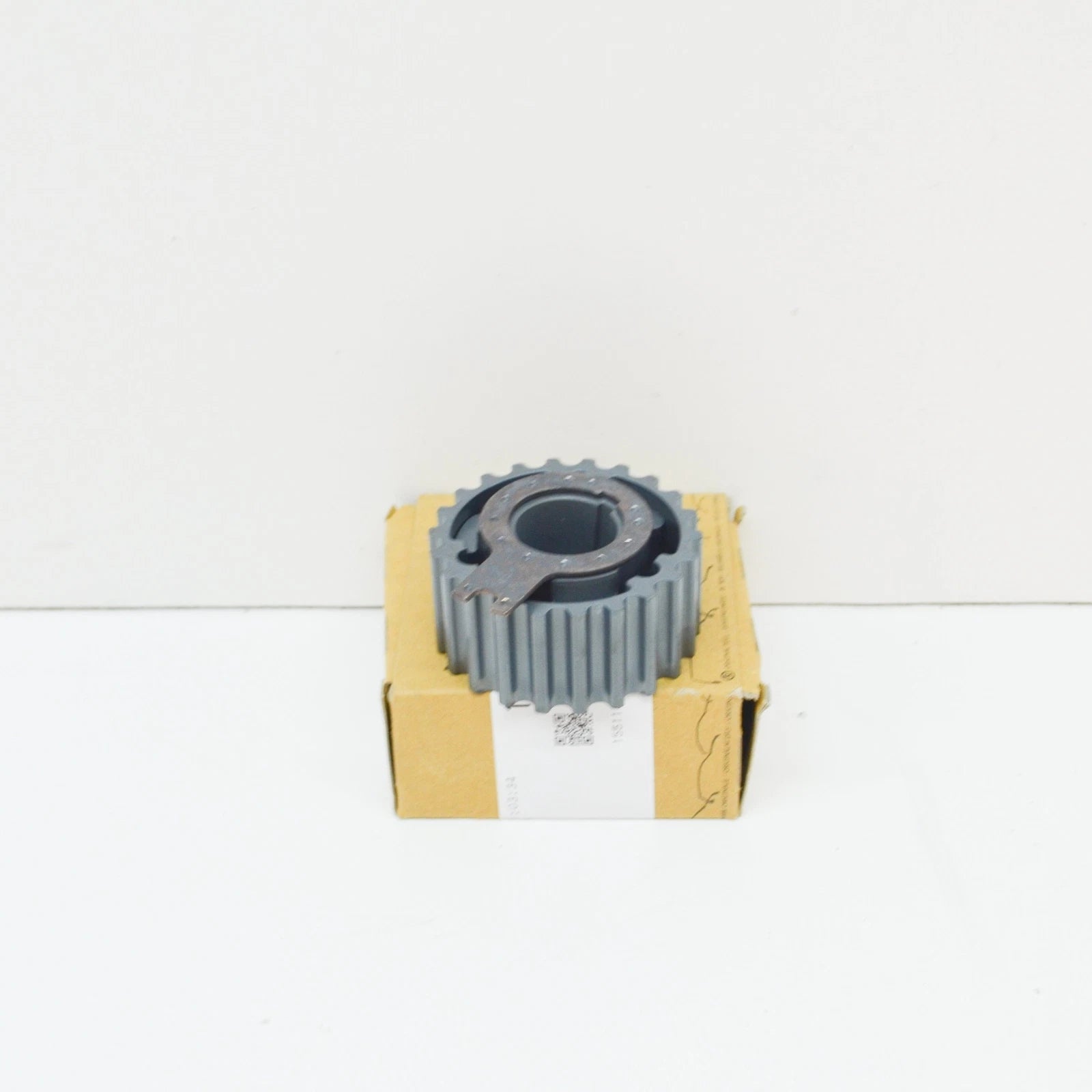 NEW AUDI A1 8X HIGH PRESSURE FUEL PUMP PULLEY 04L130101