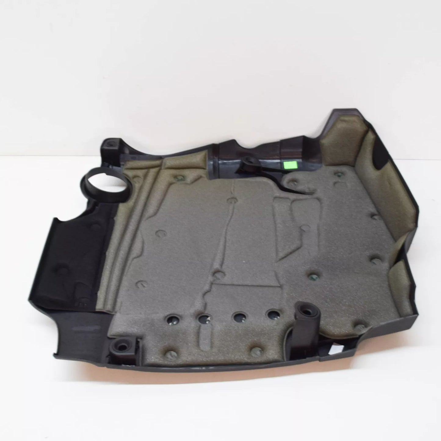 NEW AUDI A4 B8 AVANT ENGINE DECORATIVE COVER 03L103925P ORIGINAL