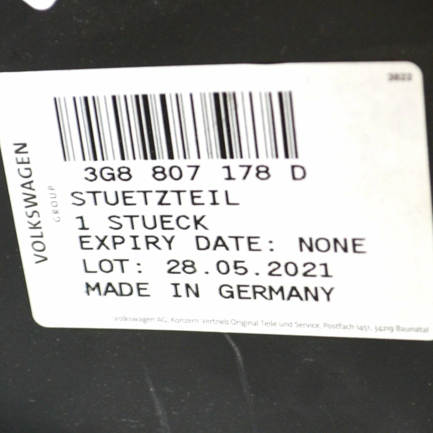 NEW VW ARTEON 3H7 FRONT RIGHT BUMPER GUIDE BRACKET R-LINE 3G8807178D