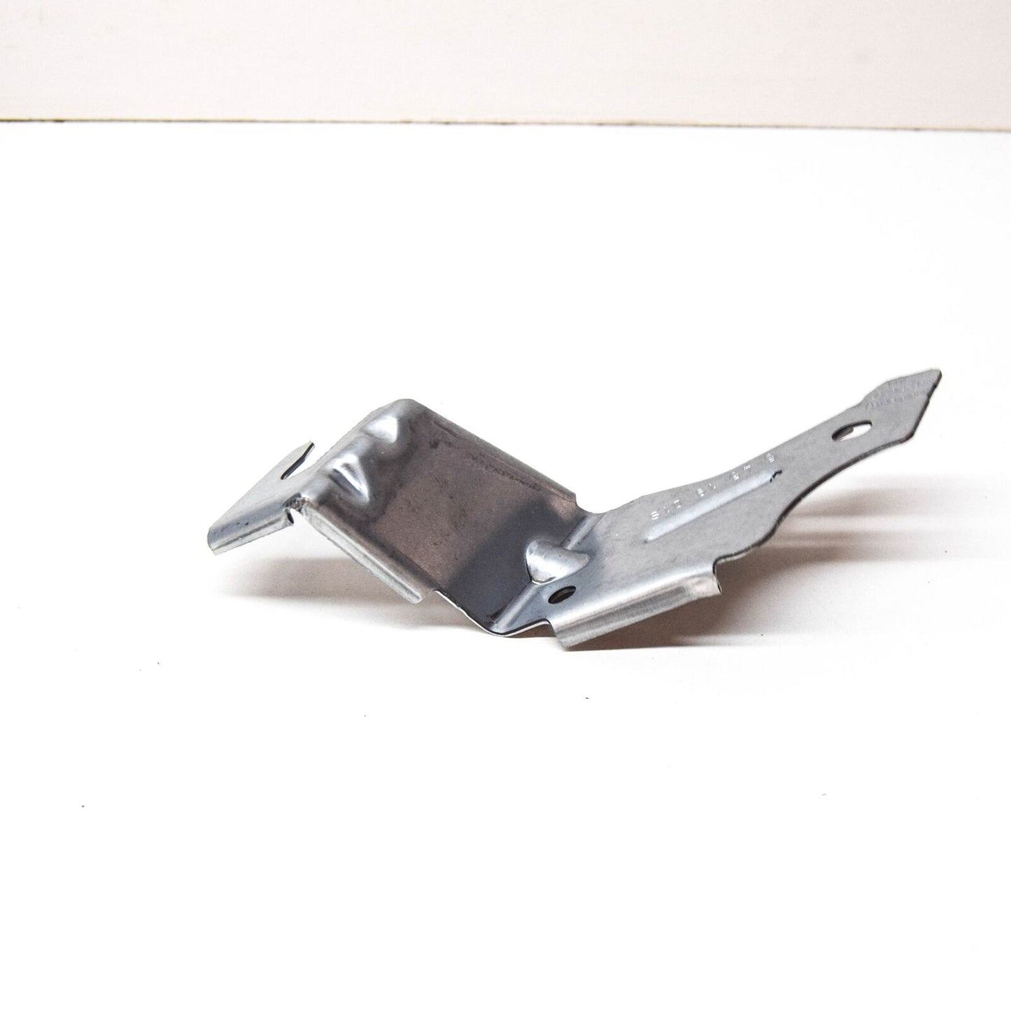 NEW VOLKSWAGEN E-GOLF 5G MK7 FRONT LEFT HEADLIGHT BRACKET MOUNT 5G0804593A