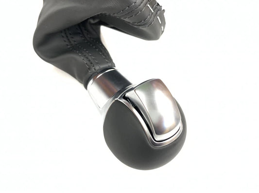 NEW AUDI TT FV 8S GEAR STICK GRIP LEATHER LHD 8S1713139IBR ORIGINAL