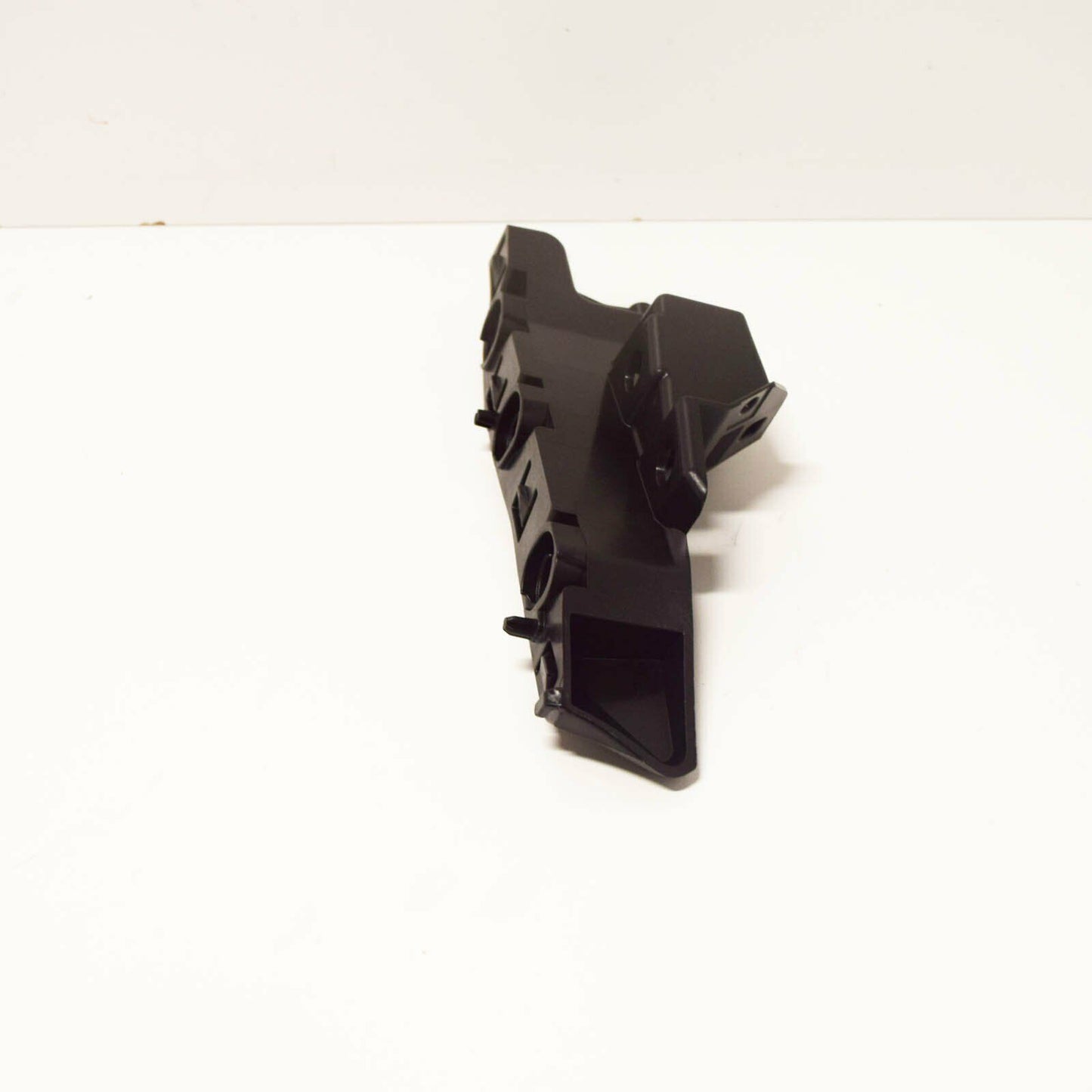 NEW AUDI Q7 4M FRONT BUMPER RIGHT UPPER GUIDE BRACKET 4M0807284B ORIGINAL