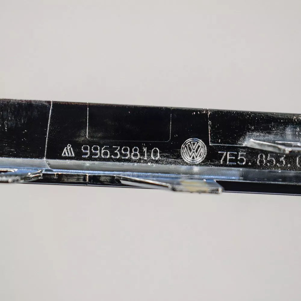 NEW VOLKSWAGEN TRANSPORTER T6 FRONT LEFT CHROME COVER TRIM 7E5853065 2ZZ