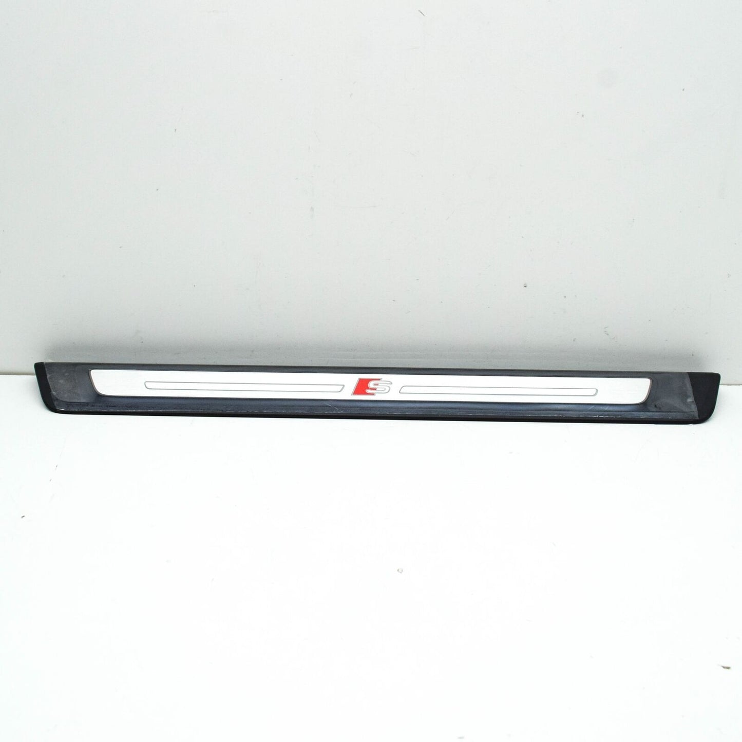 NEW AUDI Q5 FY 80A S-LINE FRONT LEFT DOOR SILL TRIM 80A947417C ORIGINAL