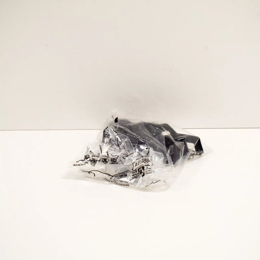 NEW AUDI A4 B8 FRONT BUMPER RIGHT SIDE GUIDE 8K0807284H ORIGINAL