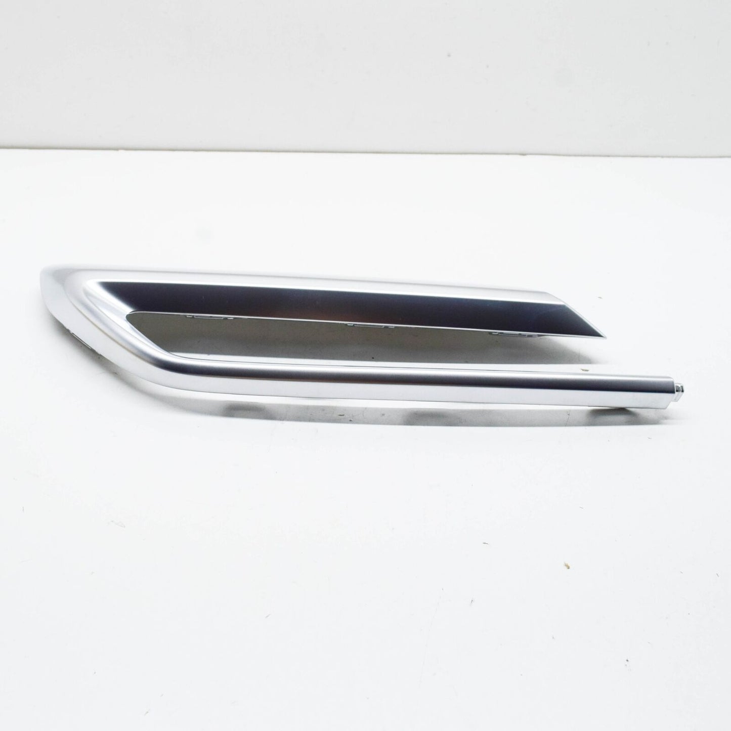NEW AUDI Q5 FY REAR LEFT LOWER BUMPER TRIM 80A8530543Q7 ORIGINAL