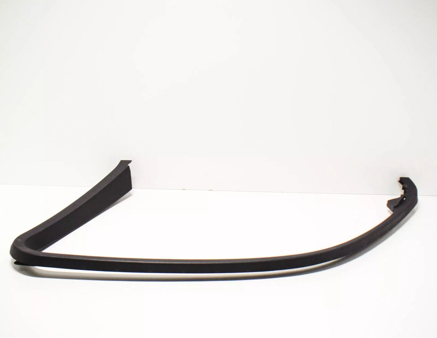 NEW MB GLK X204 FRONT RIGHT WINDOW FRAME TRIM A20472502569051 ORIGINAL
