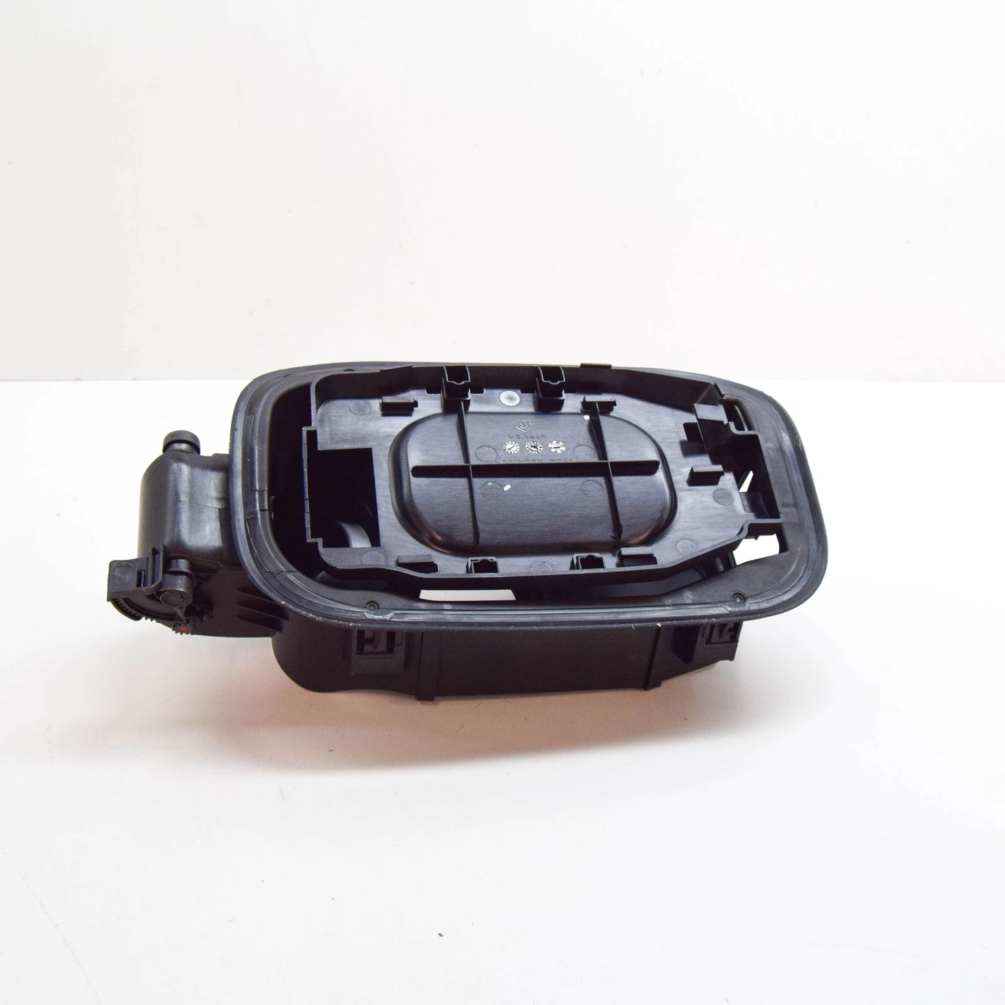 NEW MERCEDES-BENZ AMG GT X290 FUEL TANK FILLER RECESS A2906304900 ORIGINAL