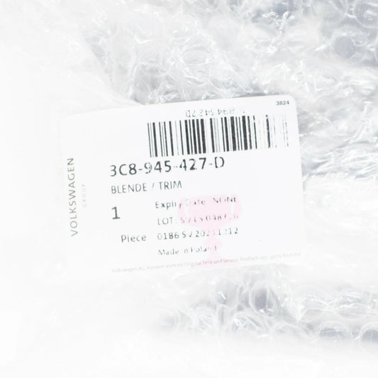 NEW VOLKSWAGEN CC REAR LEFT OUTER TAIL LIGHT TRIM 3C8945427D ORIGINAL