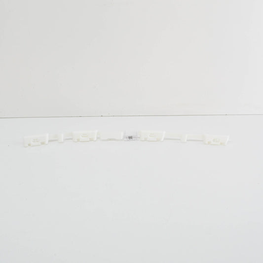 NEW MERCEDES-BENZ C W204 LEFT ROCKER MOULDING MOUNT BRACKET A2046980162 ORIGINAL