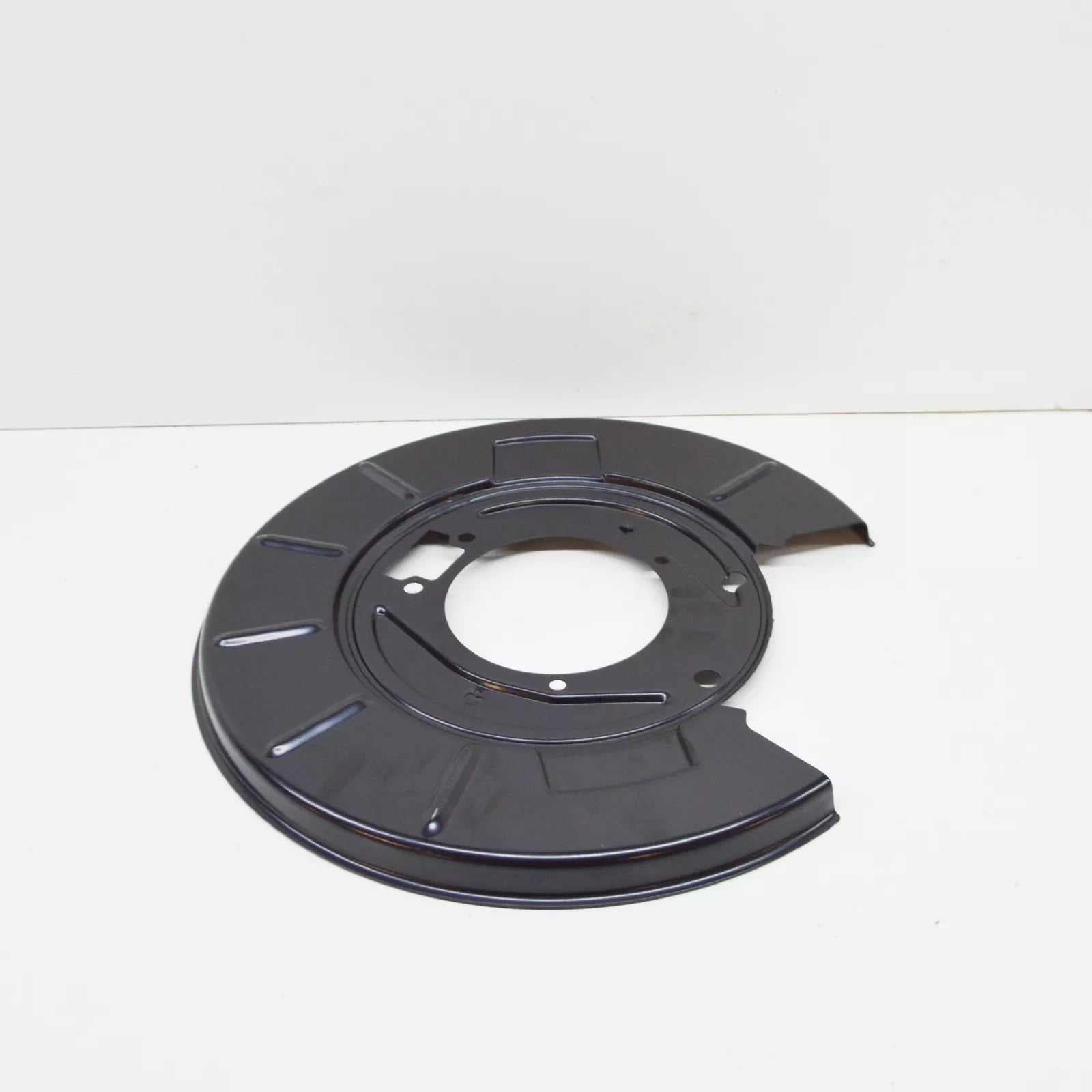 NEW BMW M3 E36 REAR LEFT WHEEL BRAKE PROTECTION PLATE 34212227129 ORIGINAL