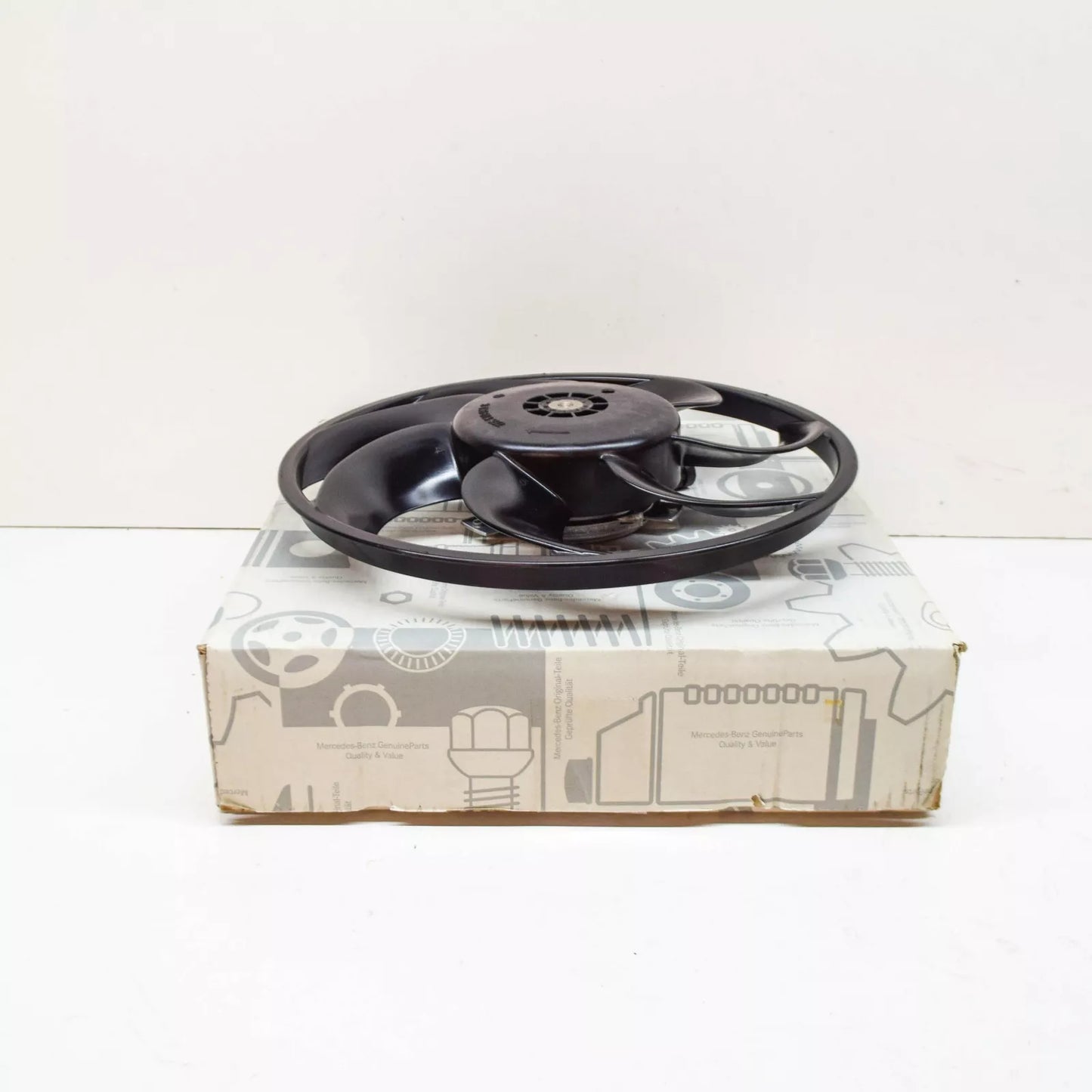 NEW MERCEDES-BENZ VITO W447 RADIATOR COOLING FAN RHD A6395001093 2016 13497780