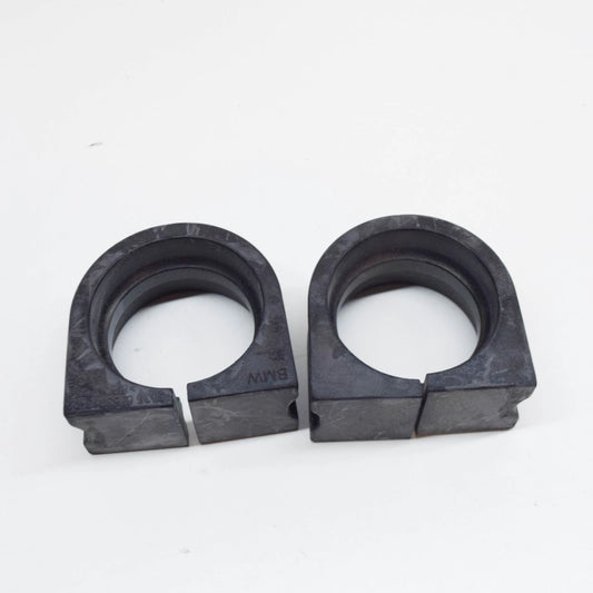 NEW BMW E60 SWAY ANTI-ROLL BAR RUBBER MOUNT REPAIR KIT 2347938 31352347938