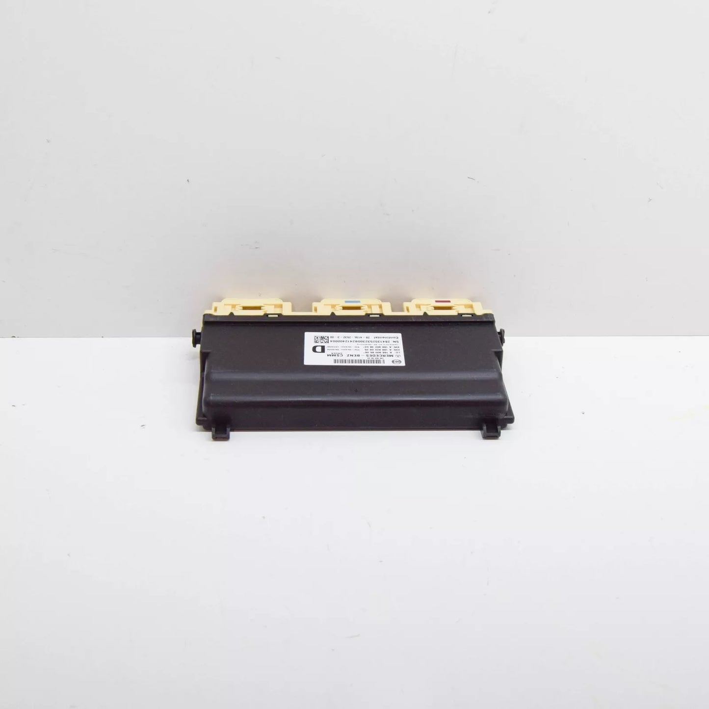 NEW MERCEDES-BENZ CLA C117 FRONT RIGHT SEAT CONTROL UNIT RHD A1669008506