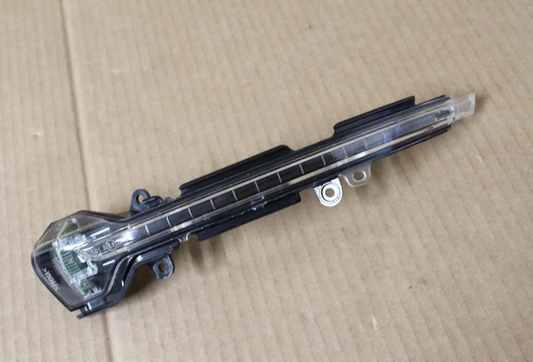 NEW SEAT ARONA KJ FRONT LEFT DOOR MIRROR TURN INDICATOR 5F0949101B ORIGINAL