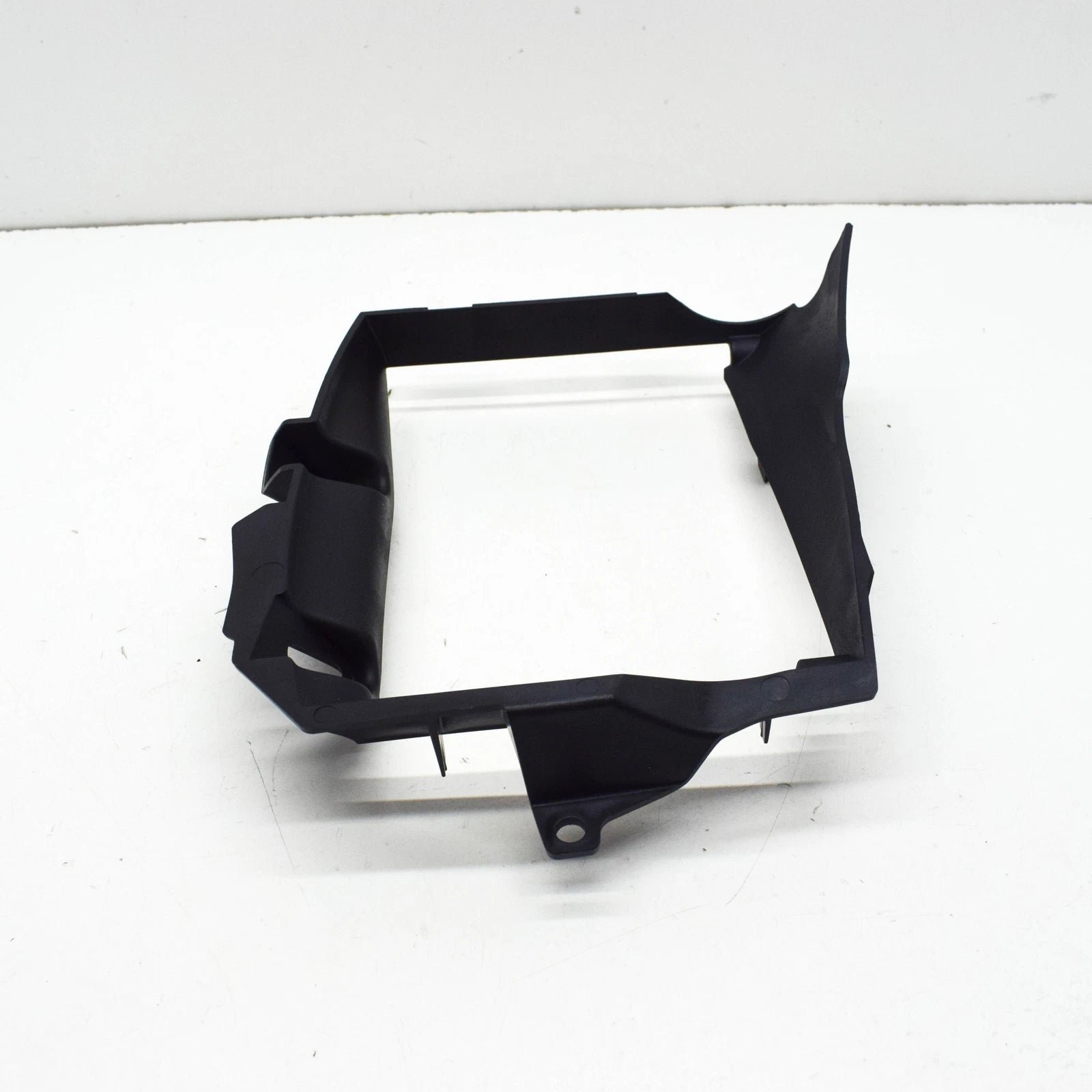 NEW BMW K51 R 1200 GS ADV RIGHT AIR INTAKE DUCT 46638536948 ORIGINAL