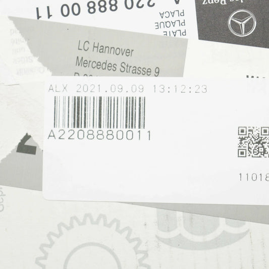 NEW MERCEDES-BENZ S W220 RADIATOR GRILLE SHELL PLATE A2208880011