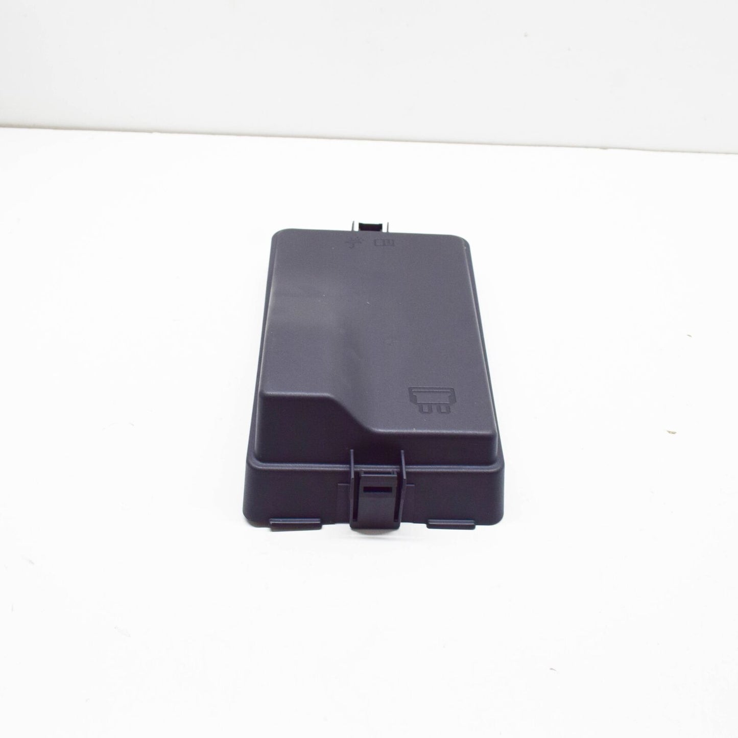 NEW AUDI A3 LIMOUSINE 8YS FUSE BOX COVER 5WA937132A ORIGINAL
