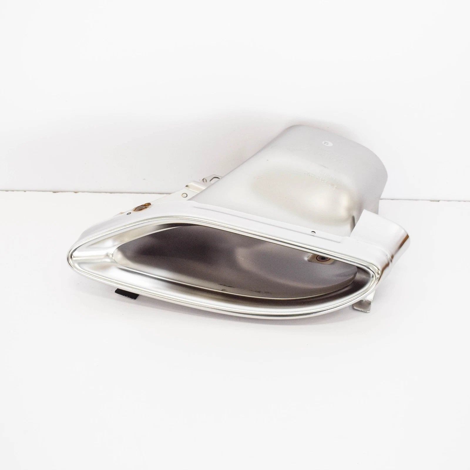 NEW MB C-CLASS COUPE C205 EXHAUST TIP PIPE COVER LEFT A2054901127 2017 ORIGINAL