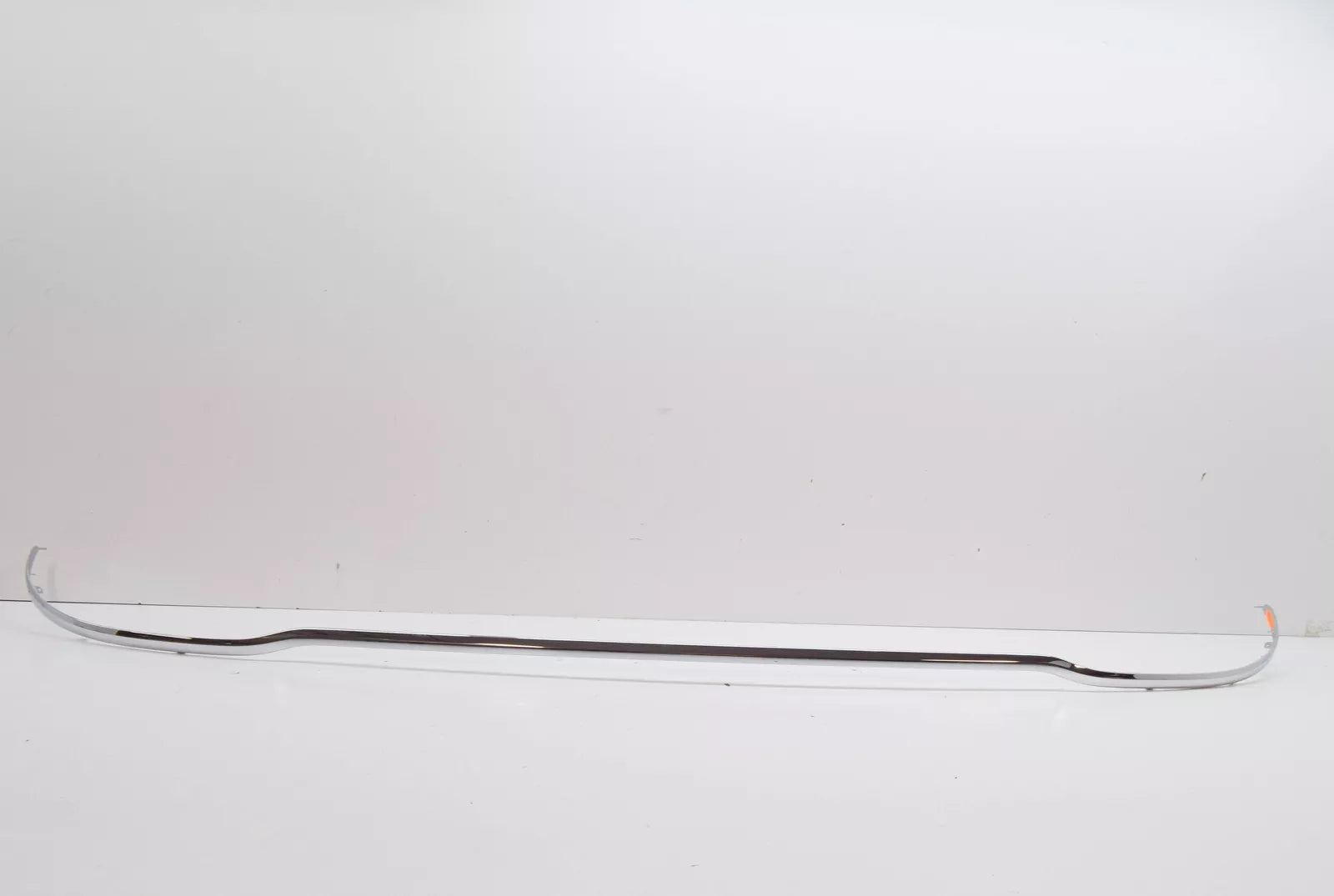 NEW MERCEDES-BENZ E- 213 REAR BUMPER CENTRAL TRIM STRIP A2138850321 ORIGINAL