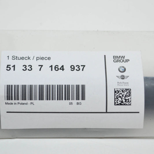 NEW BMW 1 E88 FRONT LEFT EXTERIOR DOOR CHANNEL COVER 7164937 51337164937