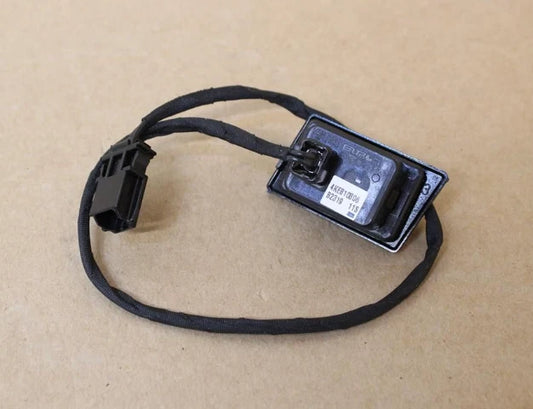 NEW AUDI E-TRON GEN CHARGING FLAP PUSH BUTTON 4KE810806 ORIGINAL