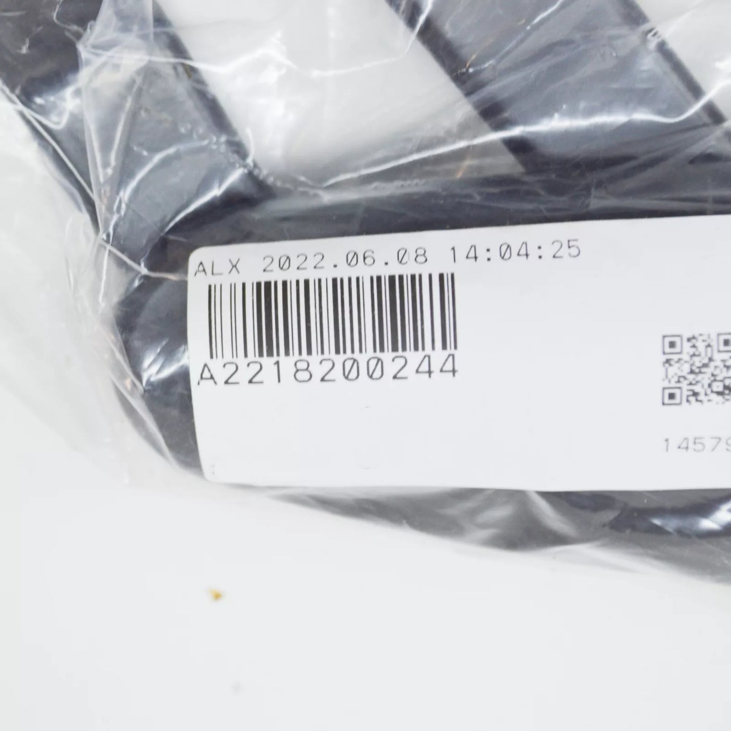 NEW MERCEDES-BENZ S W221 FRONT RIGHT WIPER ARM LHD A2218200244 ORIGINAL