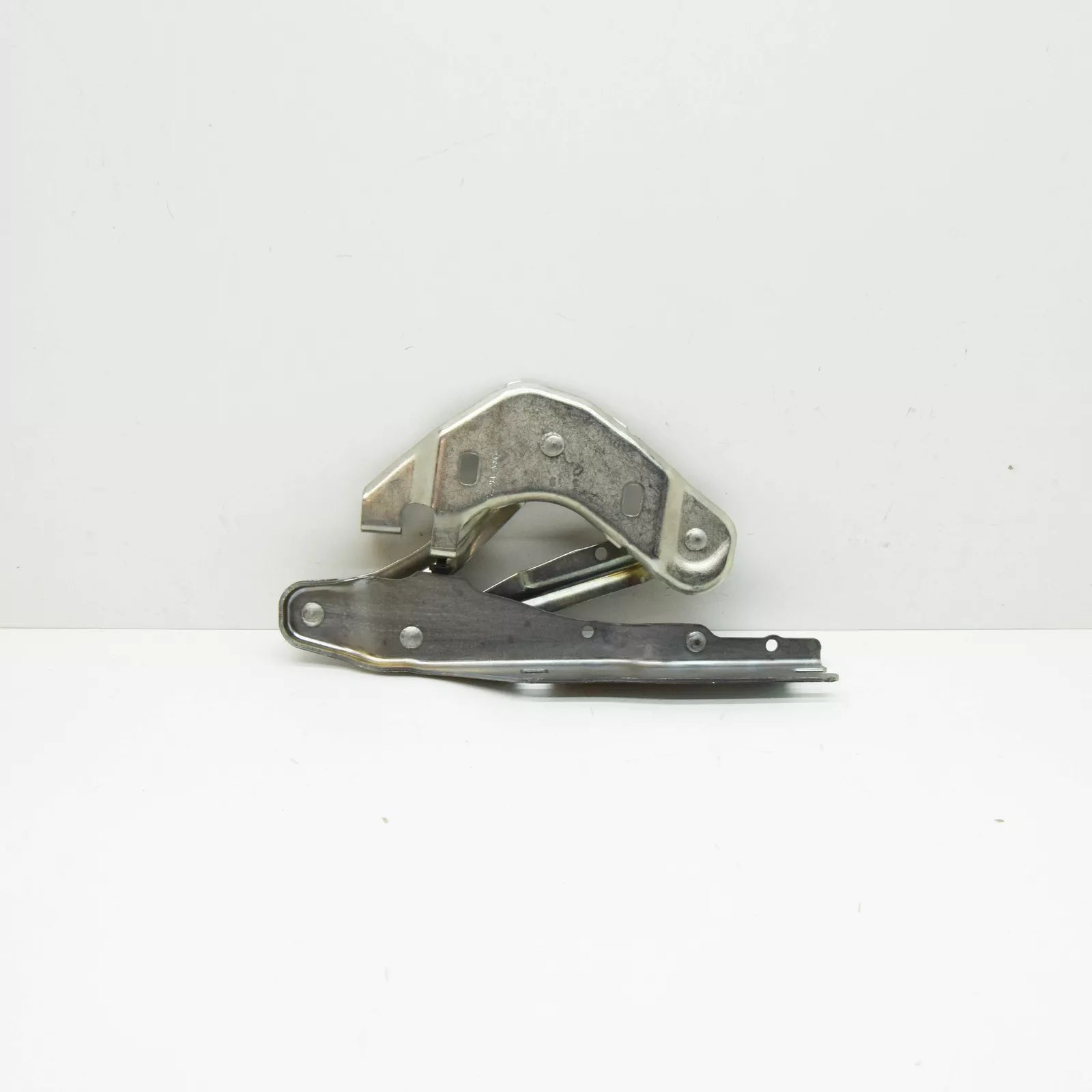 NEW AUDI A1 8X FRONT RIGHT HOOD LID HINGE 8X0823302A ORIGINAL