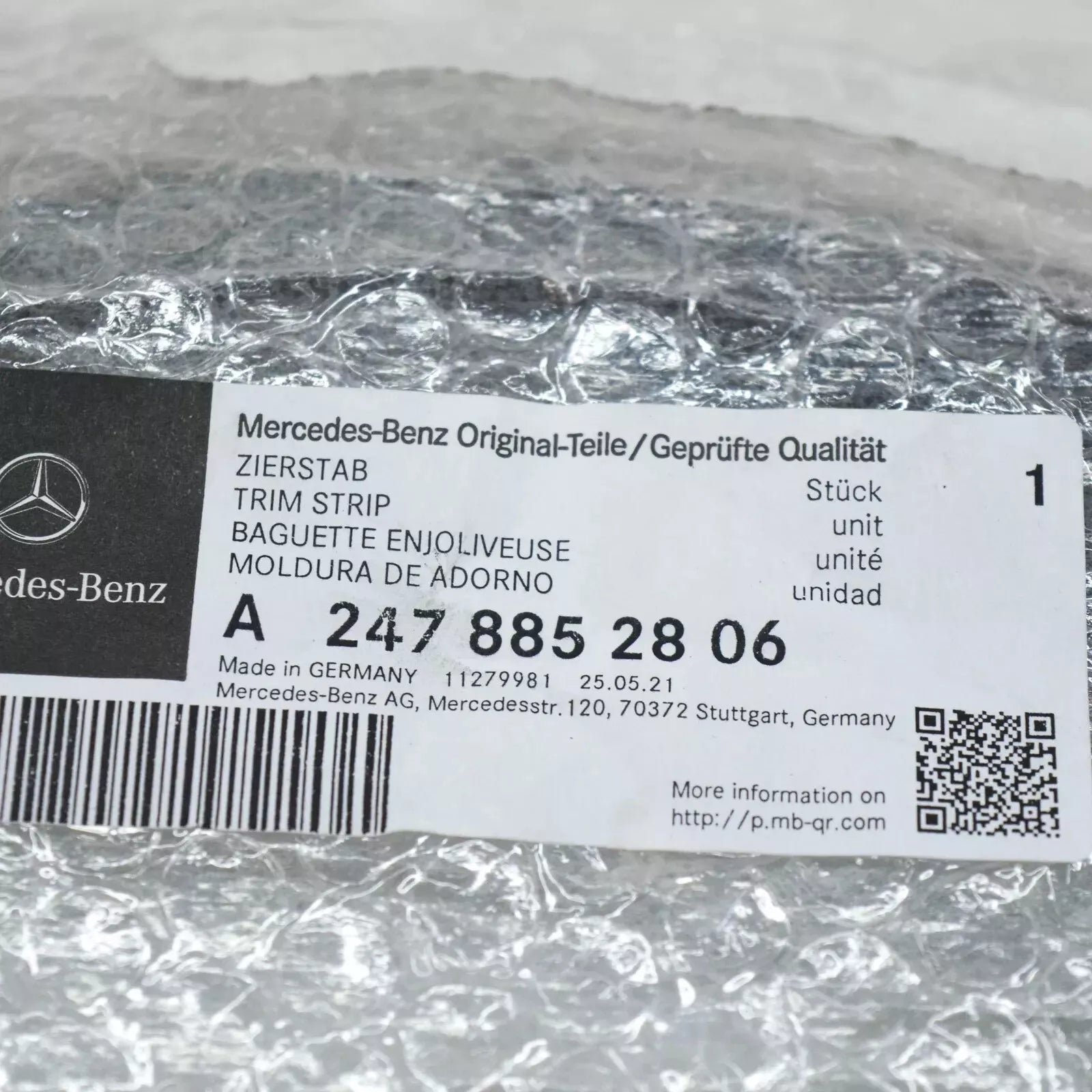 MERCEDES-BENZ GLA H247 Front Bumper Right Upper Trim A2478852806 NEW