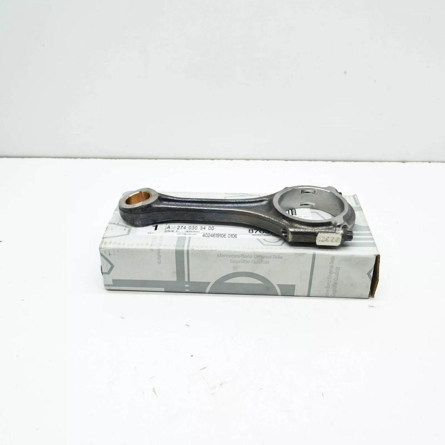 NEW MERCEDES-BENZ C W205 ENGINE CONNECTING ROD A2740303400