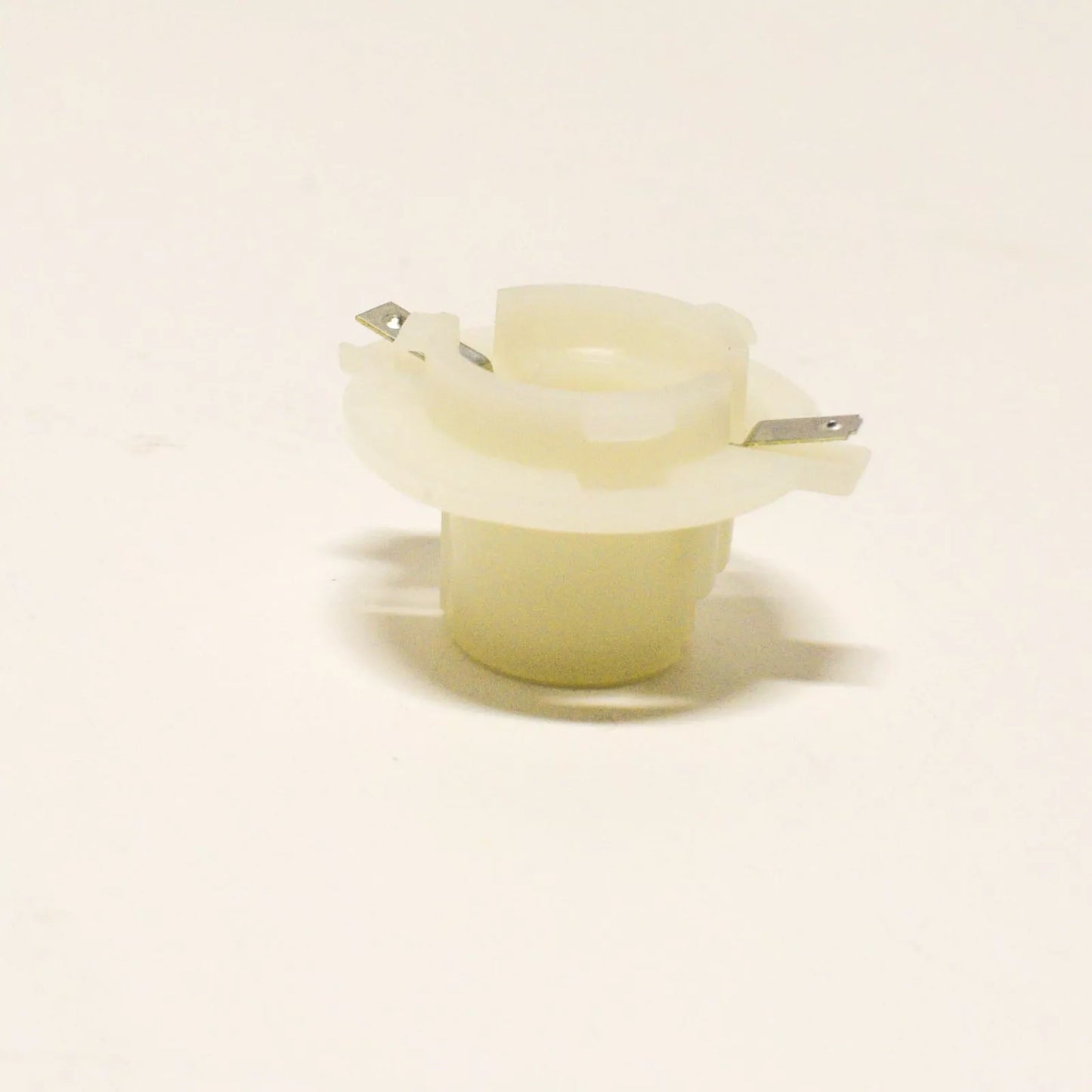 NEW BMW 5 E28 REAR LIGHT BULB SOCKET 63211369306 ORIGINAL