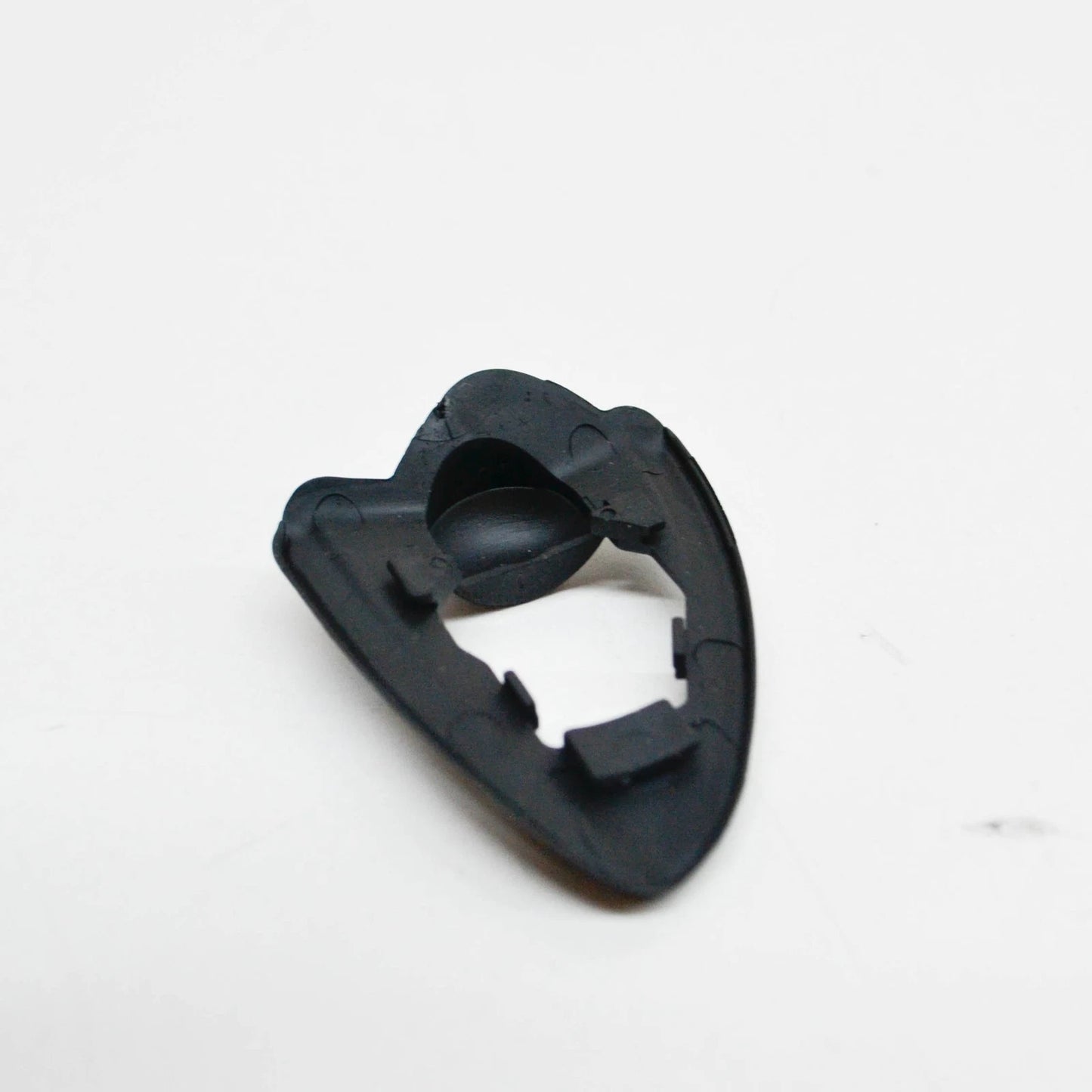 NEW BMW X5 E53 FRONT LEFT DOOR HANDLE LOCK BASE 51218243629 8243629 ORIGINAL