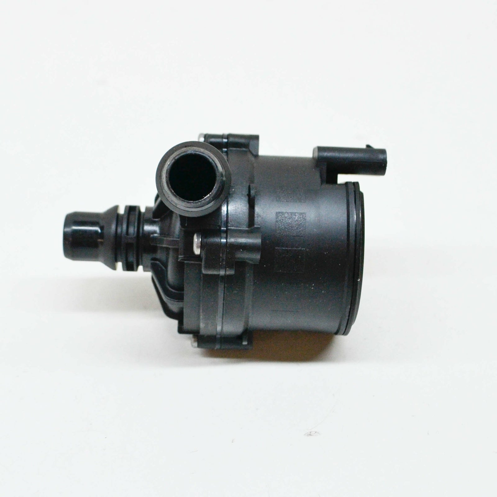 NEW MERCEDES-BENZ GLE W167 AUXILIARY WATER PUMP A0005007600 ORIGINAL