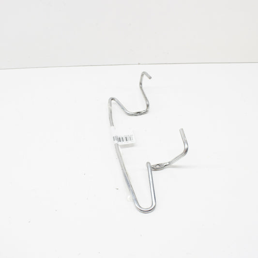 NEW AUDI A4 AVANT B7 FRONT RIGHT SEAT TRIM RETAINER 8E0881560A ORIGINAL