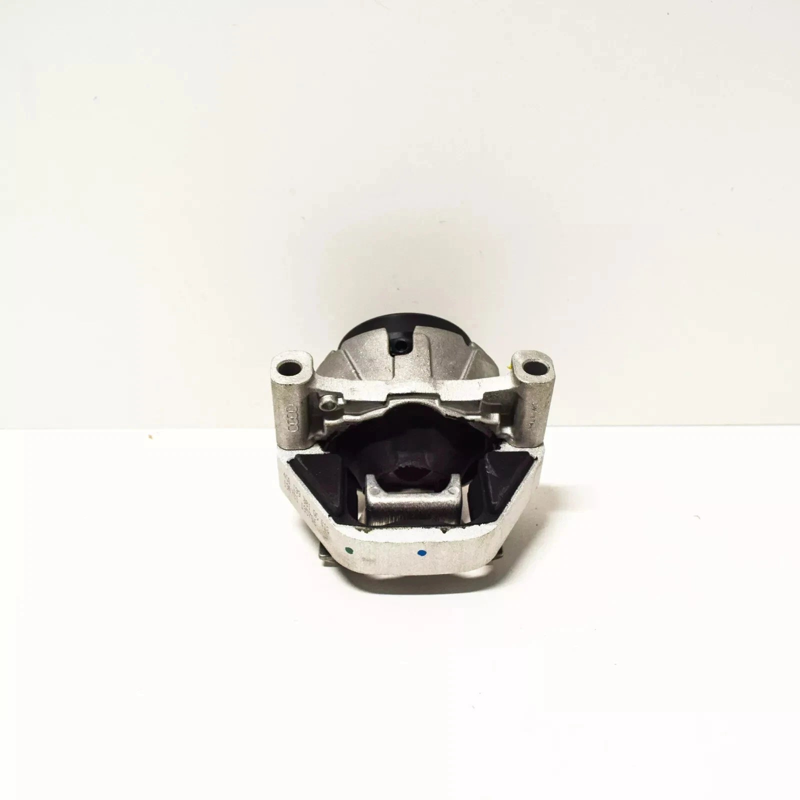 AUDI A6 4G C7 Right Motor Mount 4G0199381QG NEW