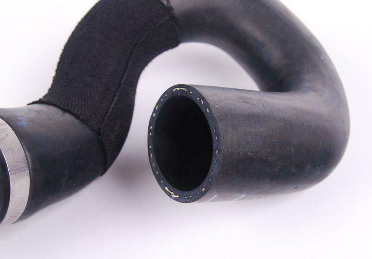 NEW AUDI A6 C6 LOWER RADIATOR COOLANT HOSE 4F0121055Q ORIGINAL