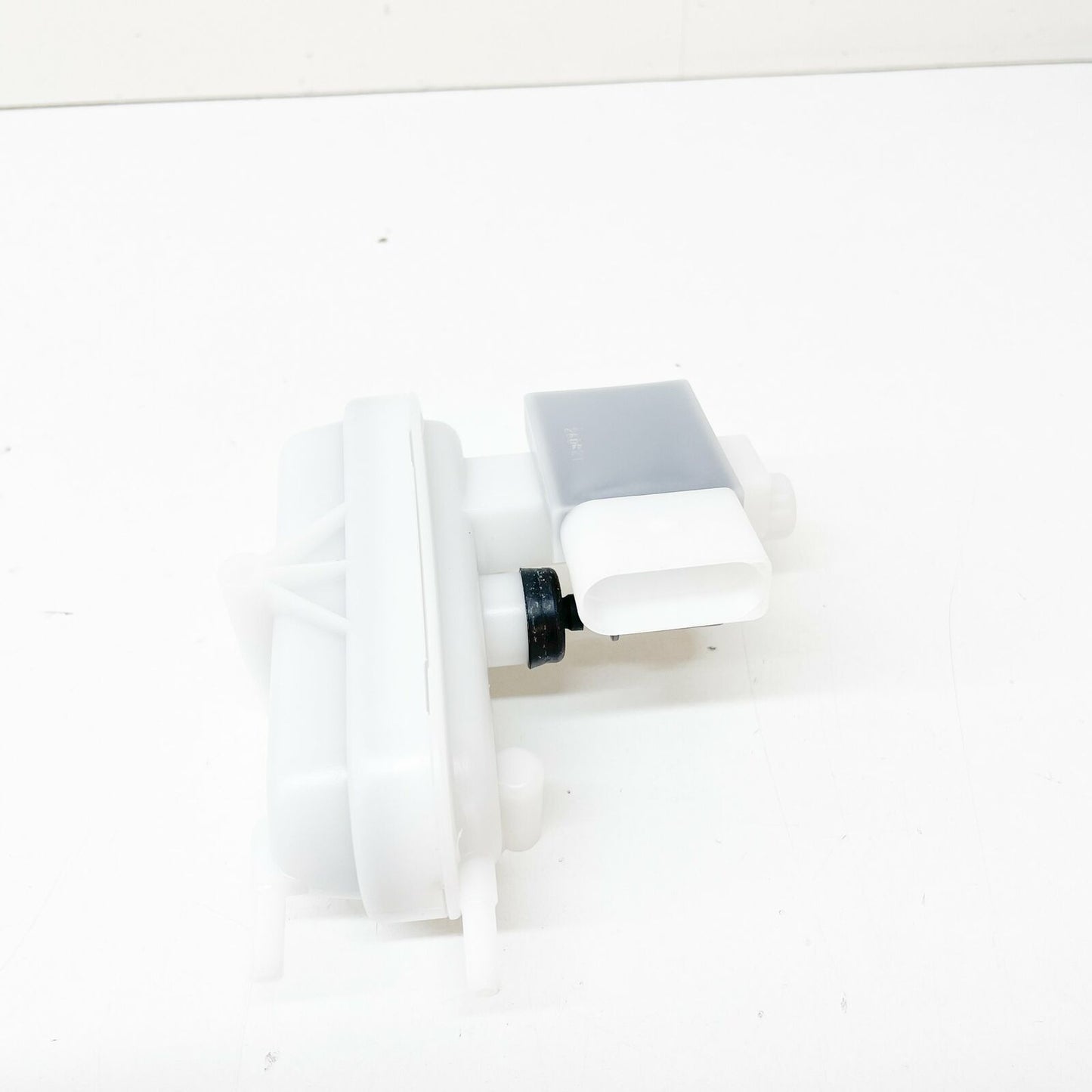 NEW VW TRANSPORTER T5 FLATBED REAR DIFF LOCK ACTUATOR 02W525641A ORIGINAL