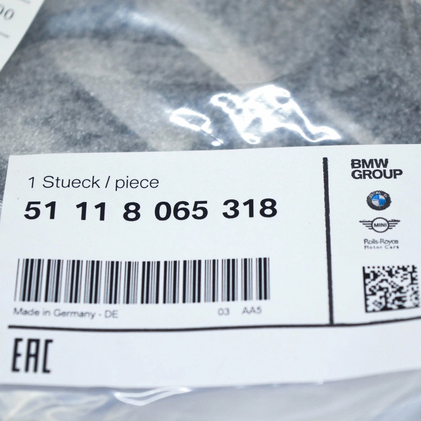 NEW BMW M5 F90 M FRONT BUMPER RIGHT OPEN AIR GRILLE 51118065318 ORIGINAL