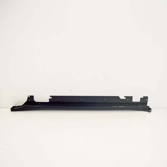 NEW BMW X1 F48 RIGHT SIDE PLASTIC SKIRT TRIM 51777332328 ORIGINAL