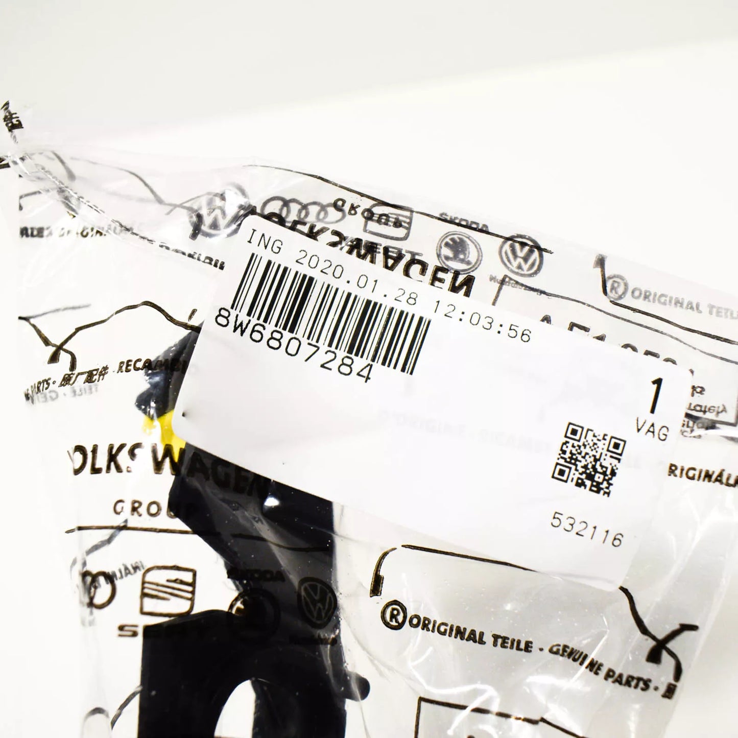 NEW AUDI A5 8W6 FRONT RIGHT UPPER BUMPER GUIDE 8W6807284 ORIGINAL