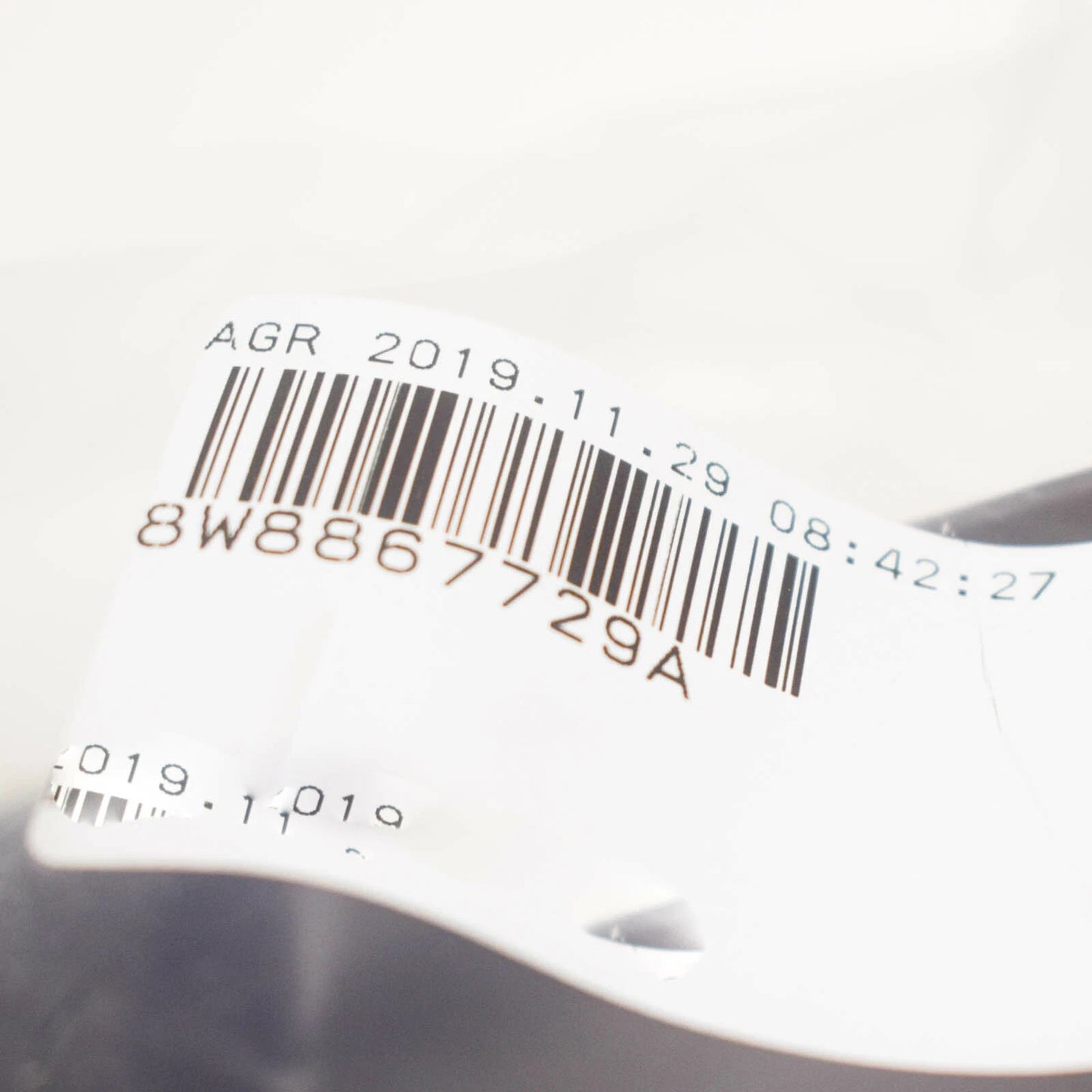 NEW AUDI A5 8W6 SPORTBACK LEFT QUARTER PANEL TRIM BRACKET 8W8867729A ORIGINAL