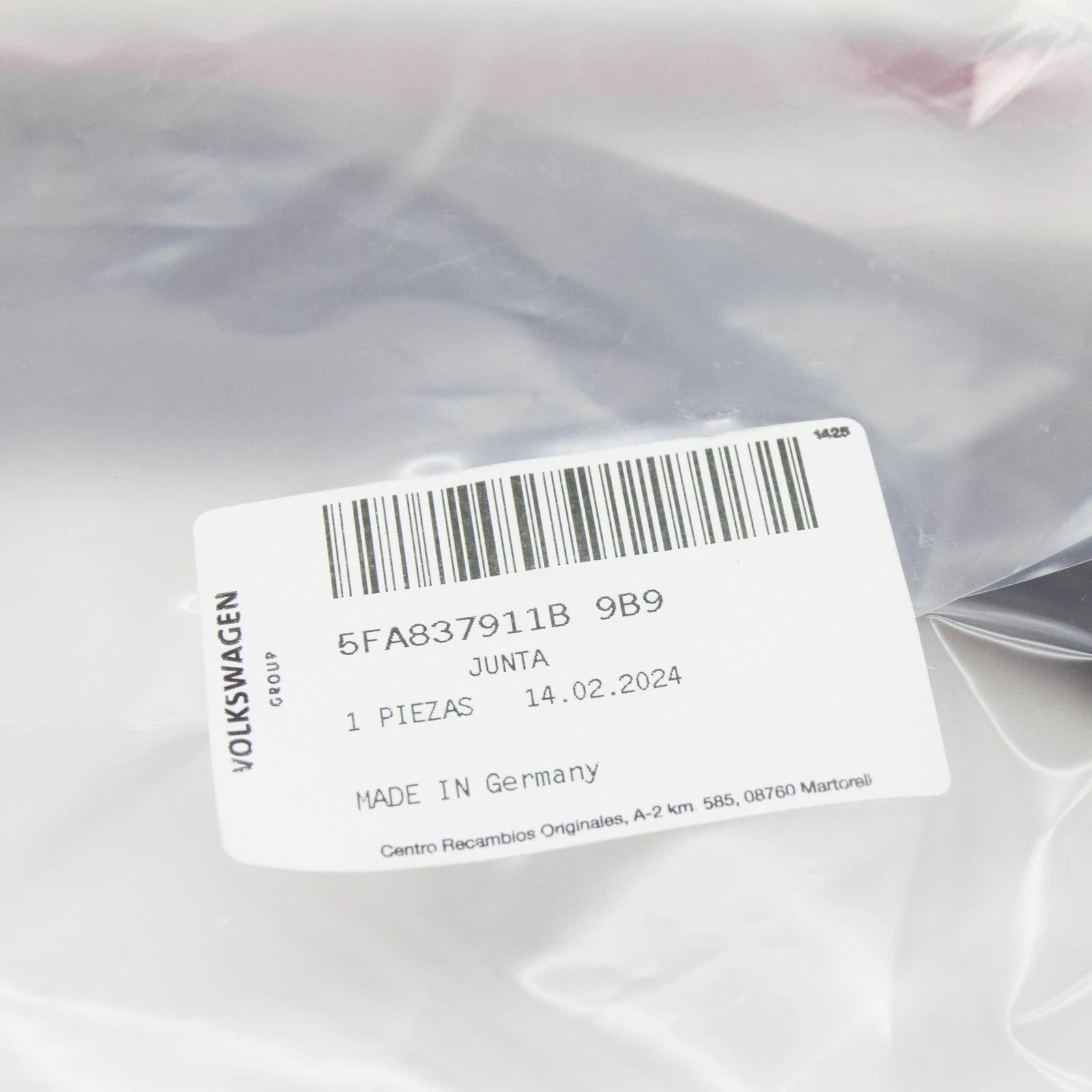 NEW CUPRA FORMENTOR FRONT DOOR OUTER SEAL 5FA837911B9B9 ORIGINAL