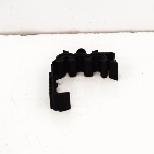 NEW BMW X5 F15 HOSE PIPE LINE CABLE HOLDER BRACKET CLIP 34306775844 ORIGINAL