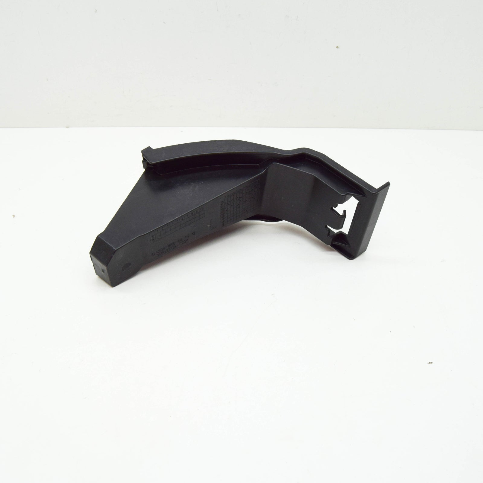NEW MERCEDES-BENZ C W204 REAR BUMPER LEFT SIDE BRACKET AMG A2048854414 ORIGINAL