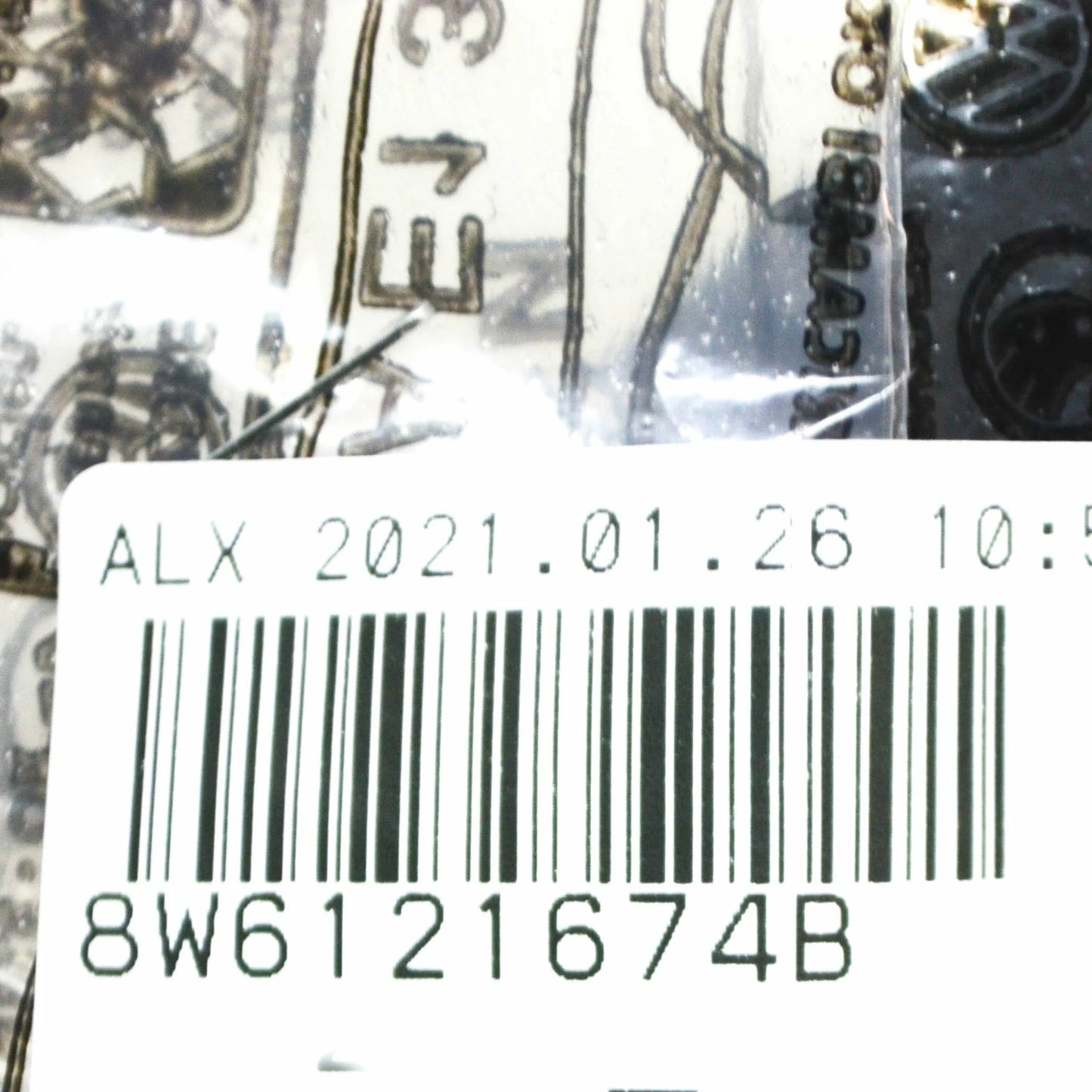 NEW AUDI A5 8W6 RIGHT RADIATOR AIR BAFFLE SMALL GUIDE 8W6121674B ORIGINAL