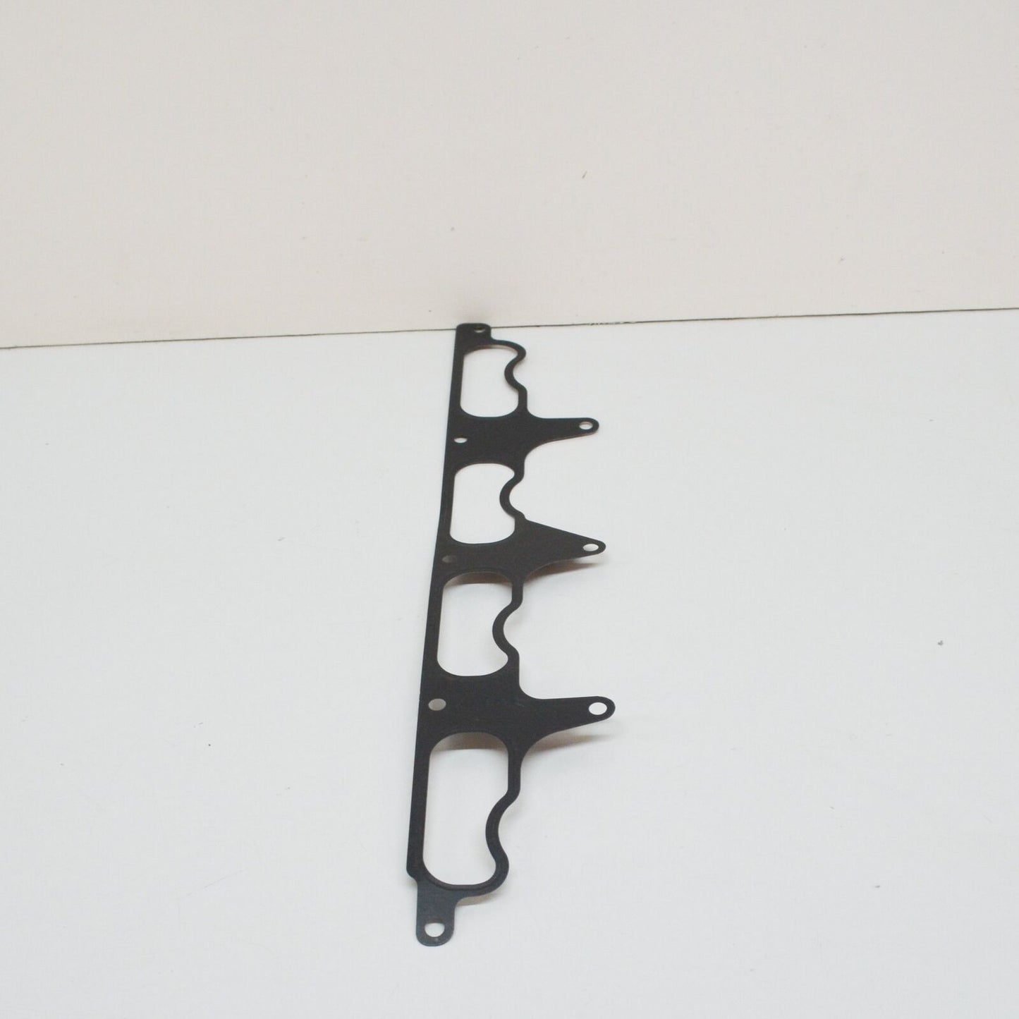 NEW MERCEDES-BENZ E W210 RIGHT SUPERCHARGER GASKET A1130980080 ORIGINAL