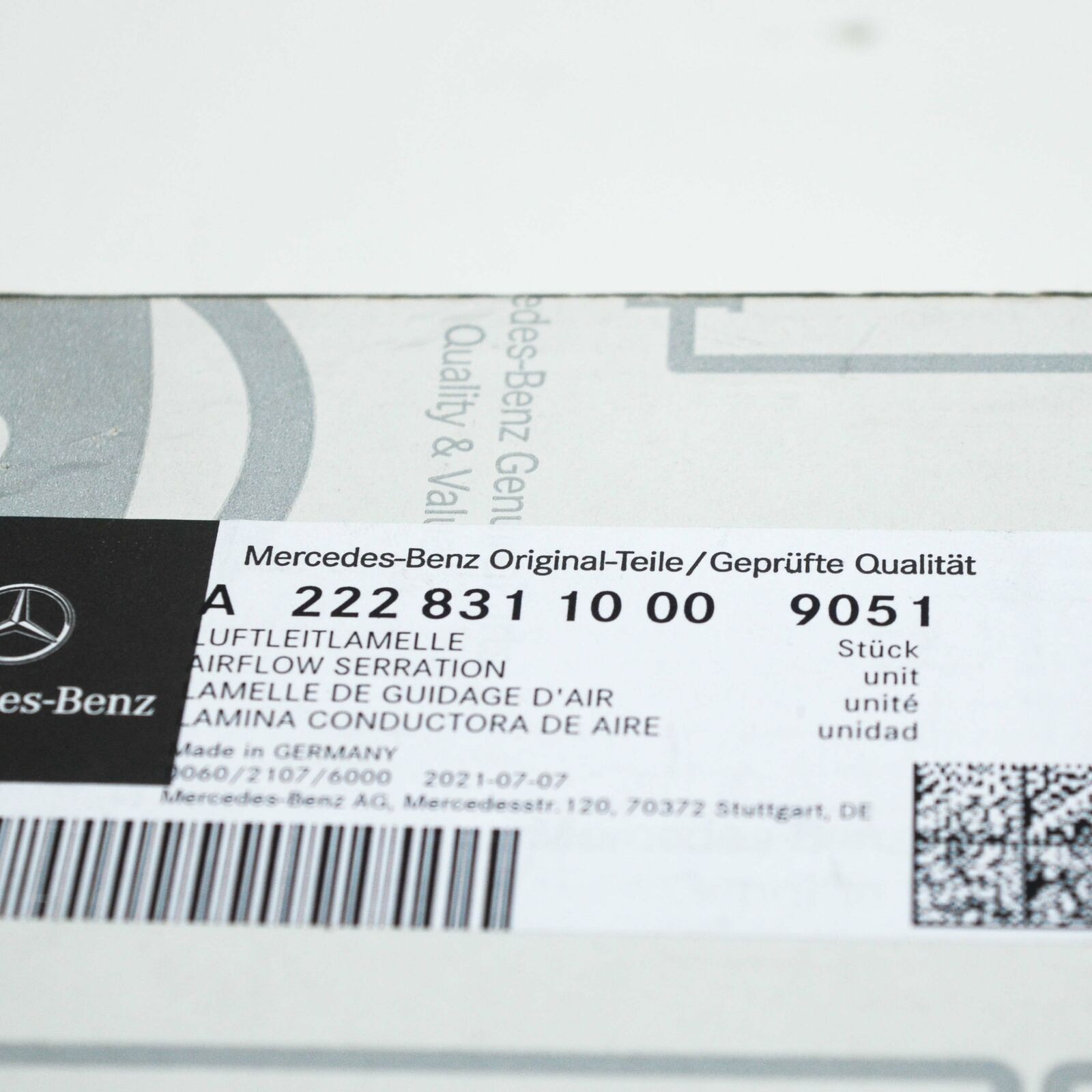 NEW MERCEDES-BENZ S W222 RIGHT AIR FLOW SERRATION A22283110009051 ORIGINAL