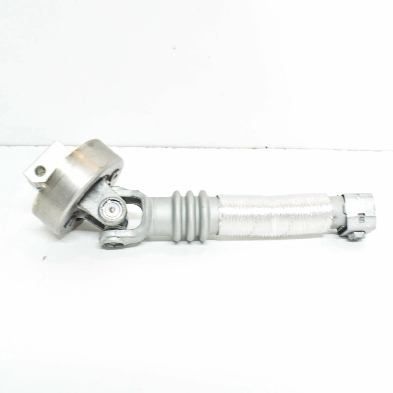NEW MERCEDES-BENZ C W203 STEERING COUPLING SLEEVE RHD A2034620478