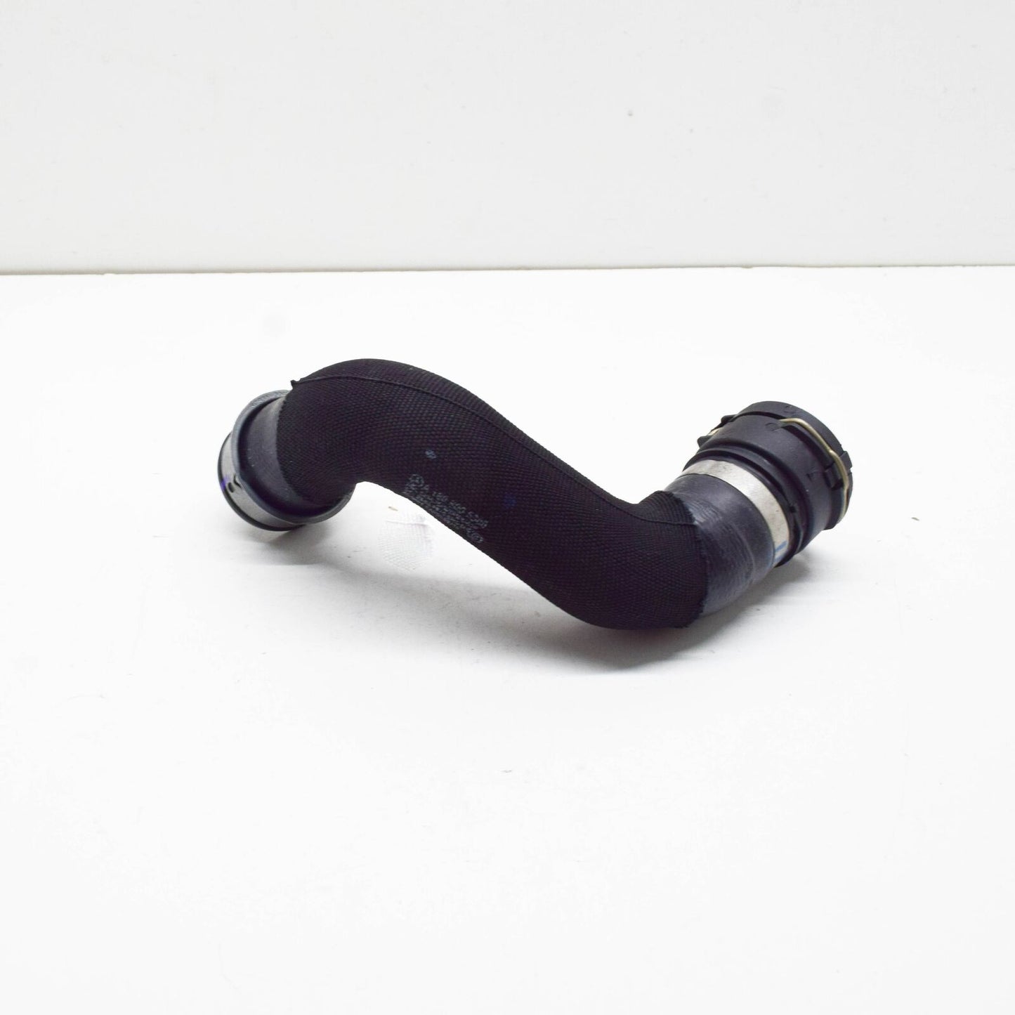 NEW MERCEDES-BENZ GLS X166 RADIATOR TOP COOLANT HOSE A1665005300 ORIGINAL