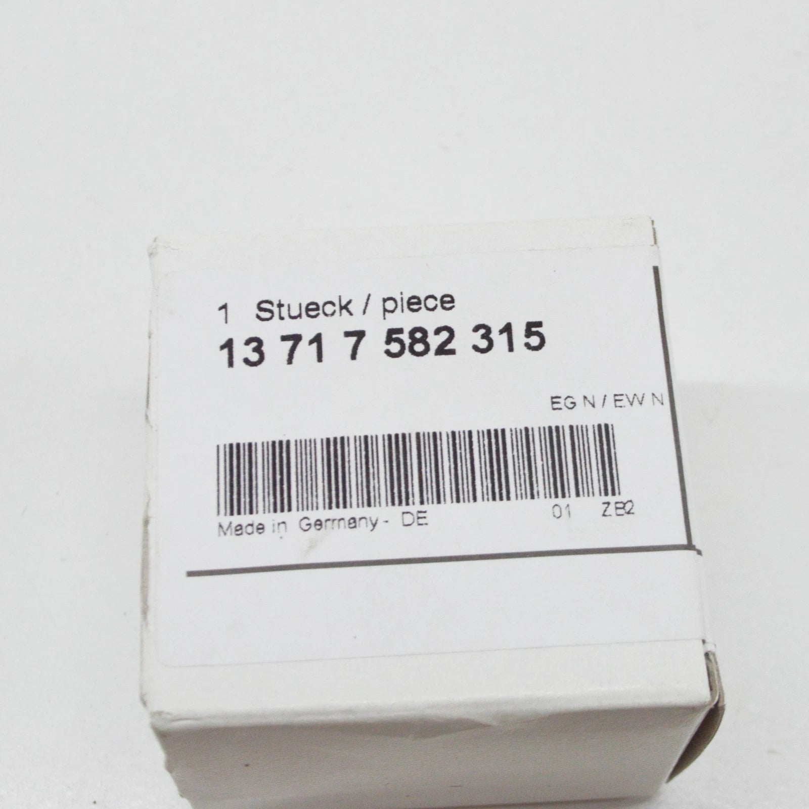 NEW BMW 6 F06 FRONT ENGINE AIR INTAKE HOSE GROMMET 13717582315 7582315 ORIGINAL